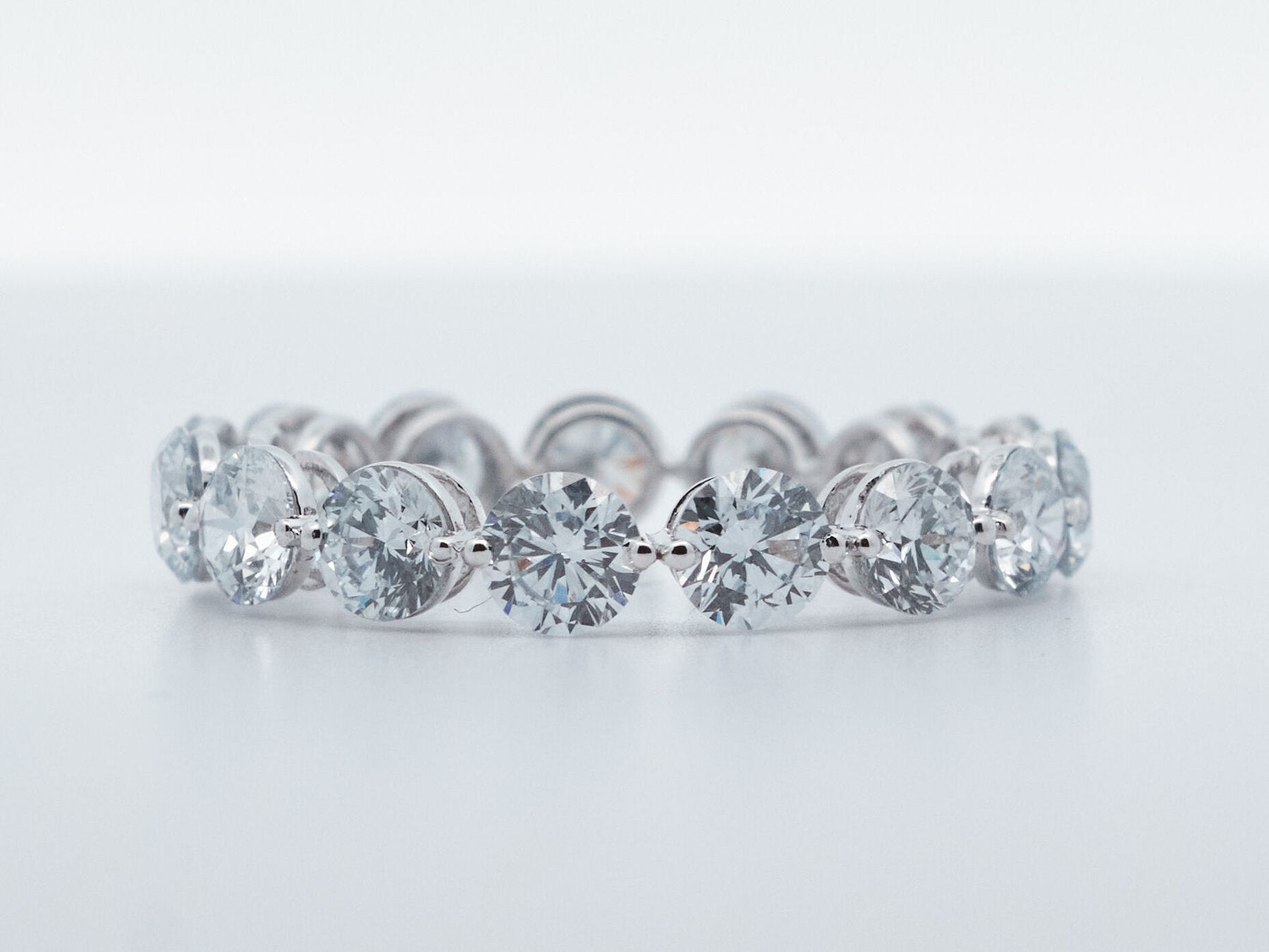 Prabangus Žiedas su Deimantais 3.04 ct | Auksas