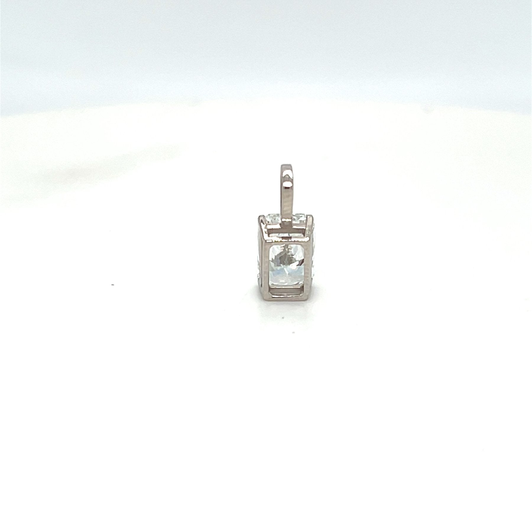 Modernus Pakabukas Baltas Auksas 1.06 ct | Laboratorinis Deimantas