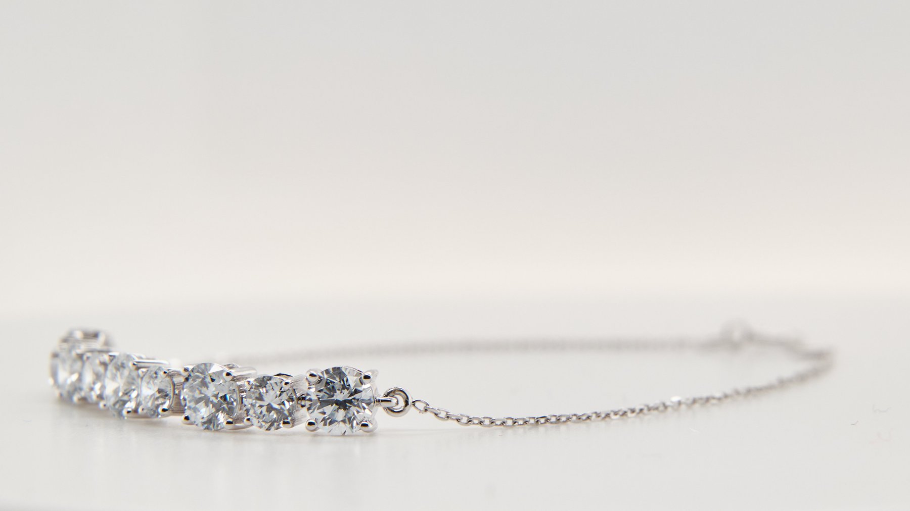 Prabangi Auksinė Apyrankė 2.60 ct | Laboratorijoje Auginti Deimantai