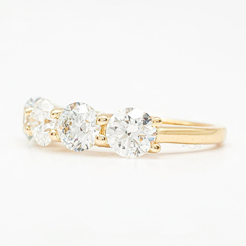 Elegantiškas Žiedas Auksinis 2.14 ct | Auginti Deimantai