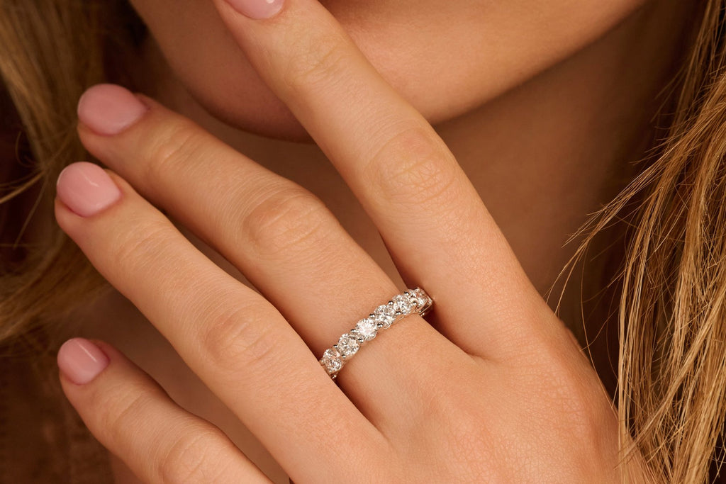 Prabangus Žiedas su Augintais Deimantais 3.82 ct | Auksas