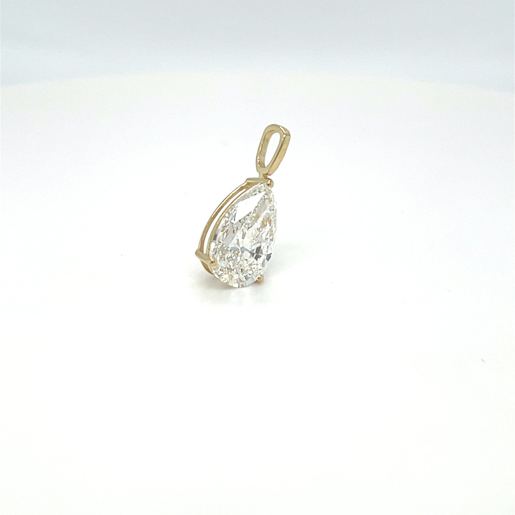 Elegantiškas Pakabukas Kriaušės Formos 1.0 ct | Auksas