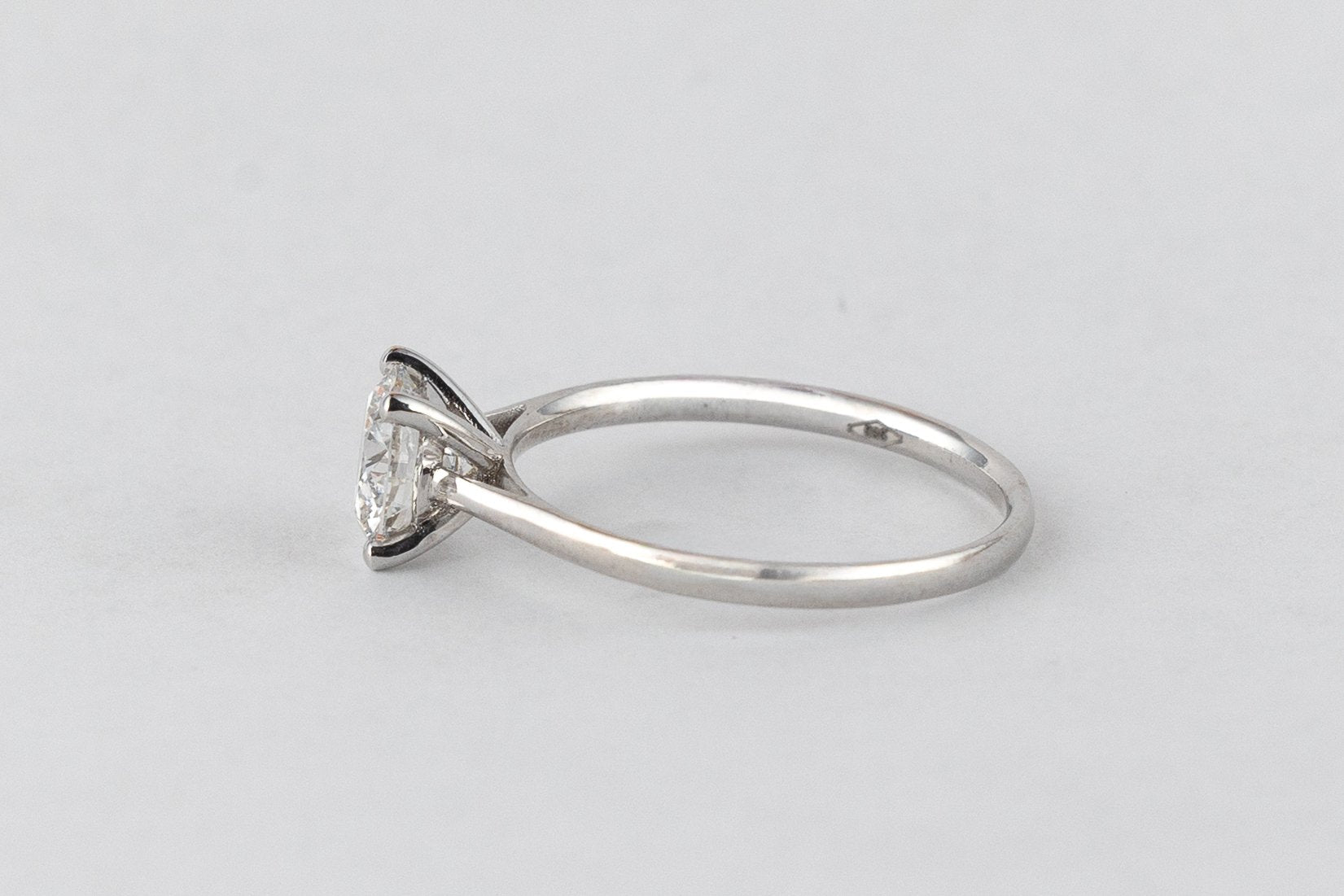 Minimalistinis Auksinis Žiedas 1.16 ct | Auginti Deimantai