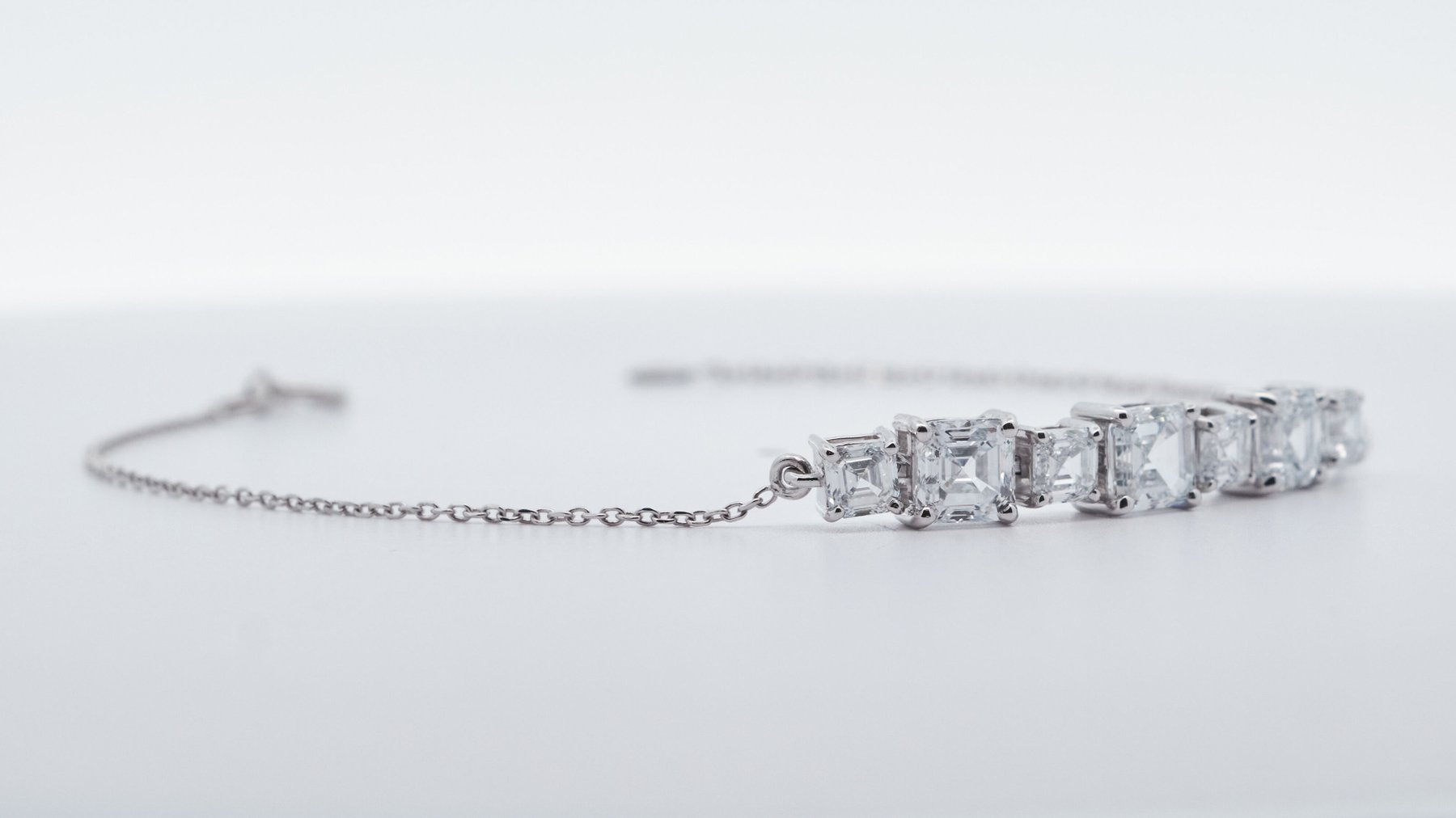 Elegantiška Auksinė Apyrankė 2.46 ct | Laboratorinis Deimantas