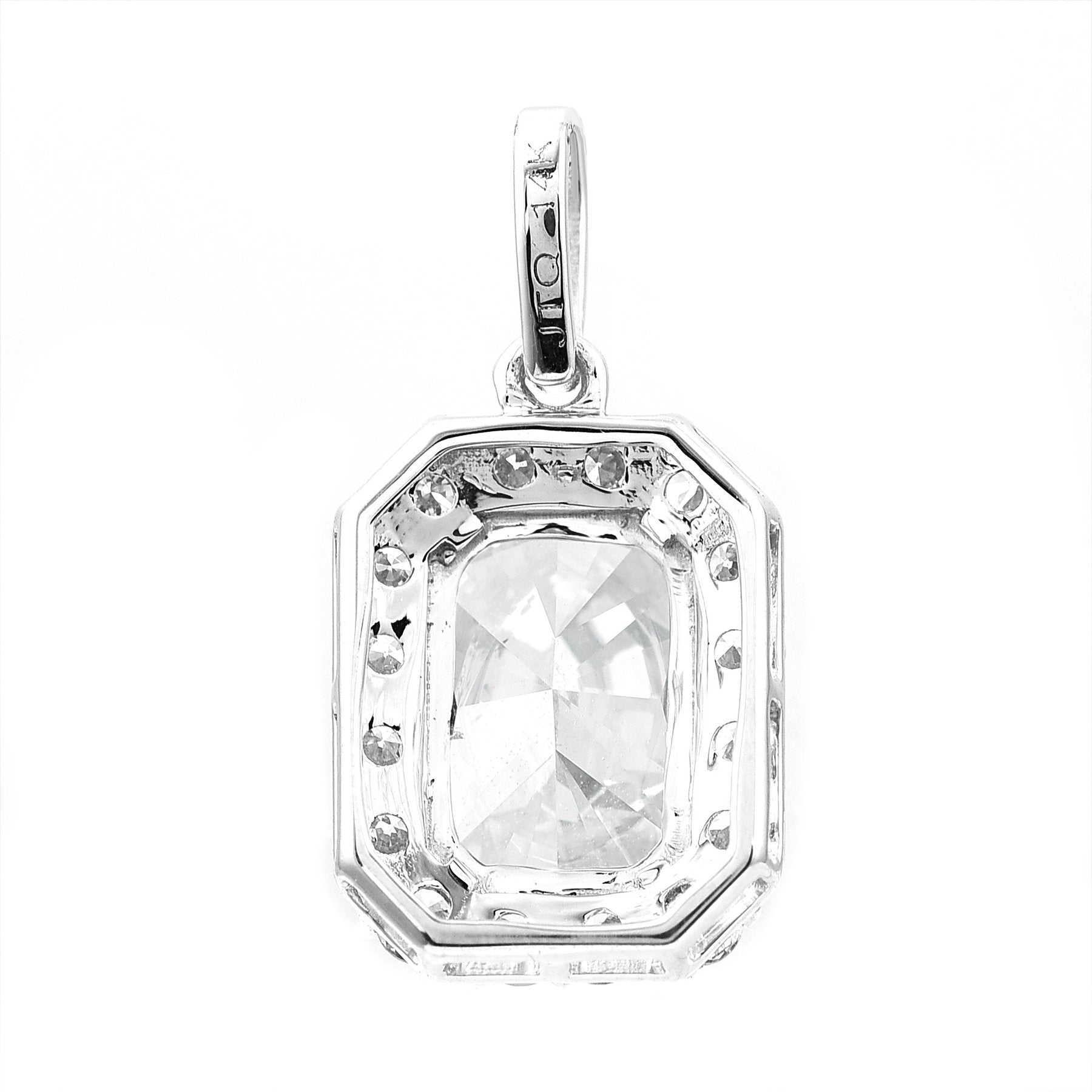 Elegantiškas pakabukas balto aukso 2.37 ct stačiakampio formos | Laboratorinis Deimantas