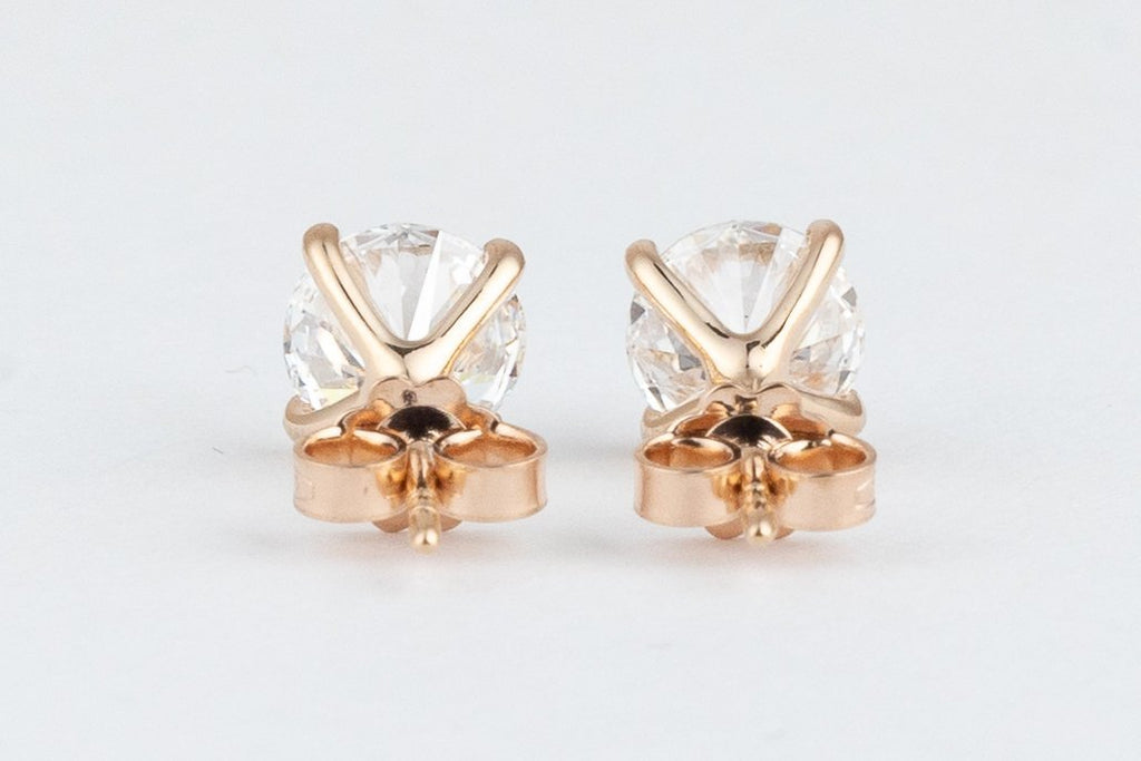 Prabangūs auskarai rožinio aukso 2.04 ct apvalios formos | Laboratoriniai Deimantai