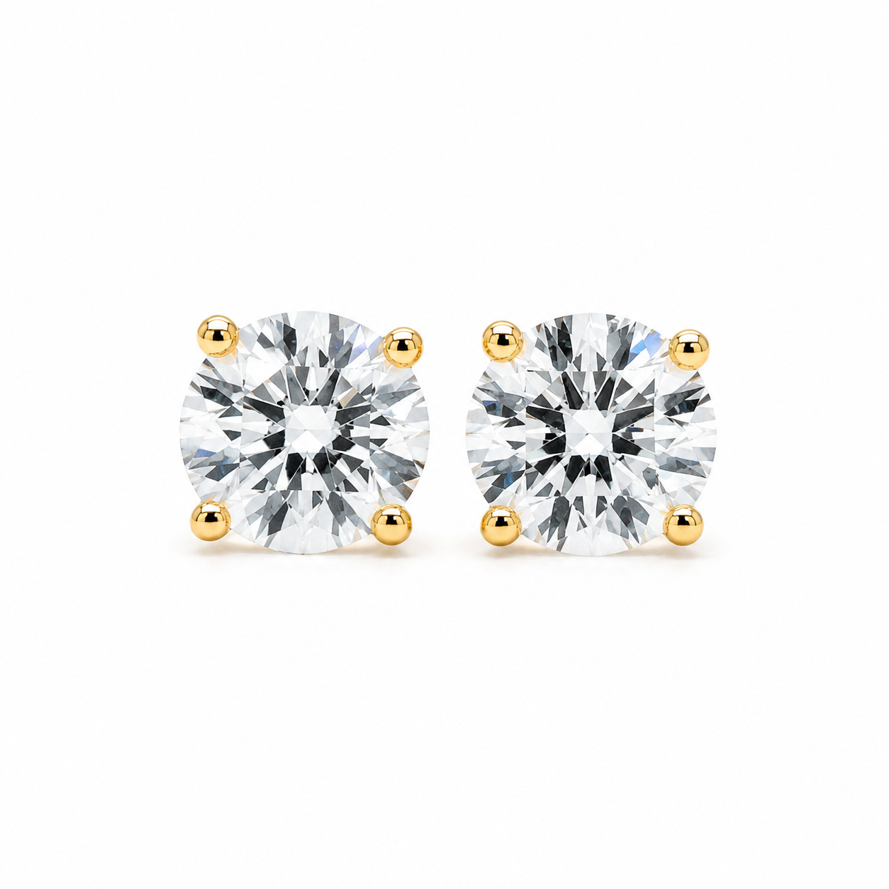 Prabangūs auskarai geltono aukso 2.00 ct apvalios formos | Laboratoriniai Deimantai
