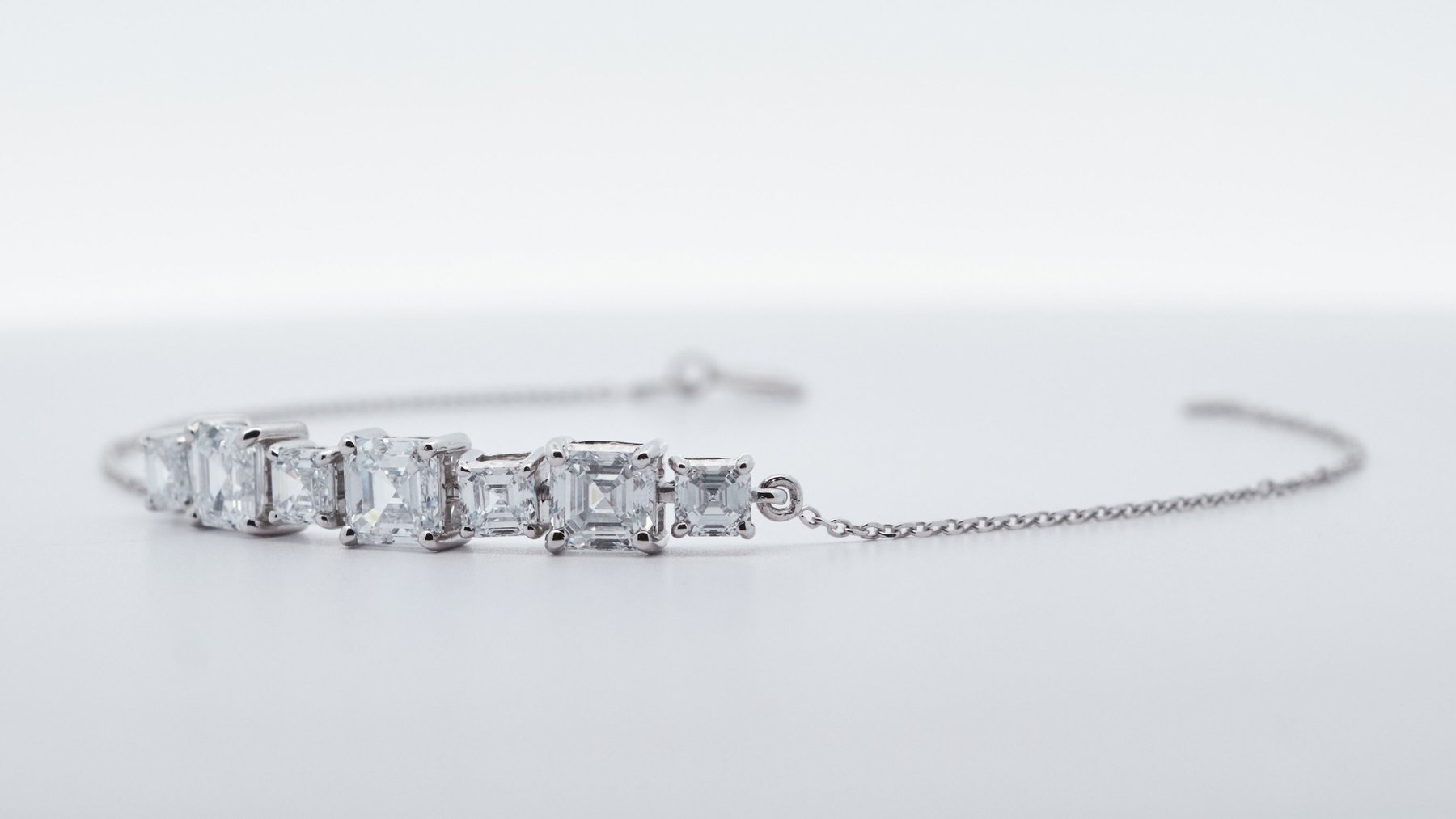 Elegantiška Auksinė Apyrankė 2.46 ct | Laboratorinis Deimantas