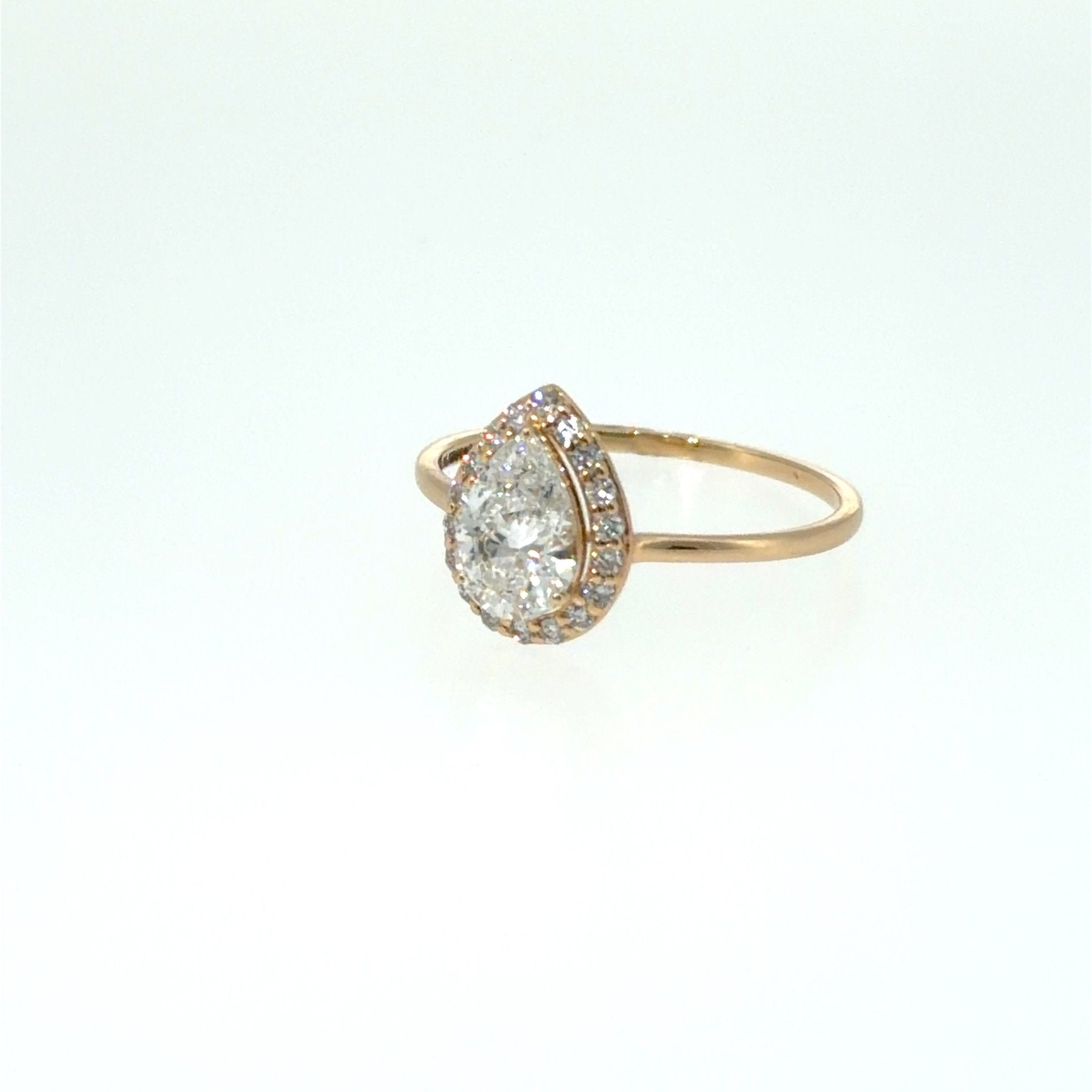 Elegantiškas žiedas geltono aukso 1.01 ct kriaušės formos | Laboratoriniai Deimantai