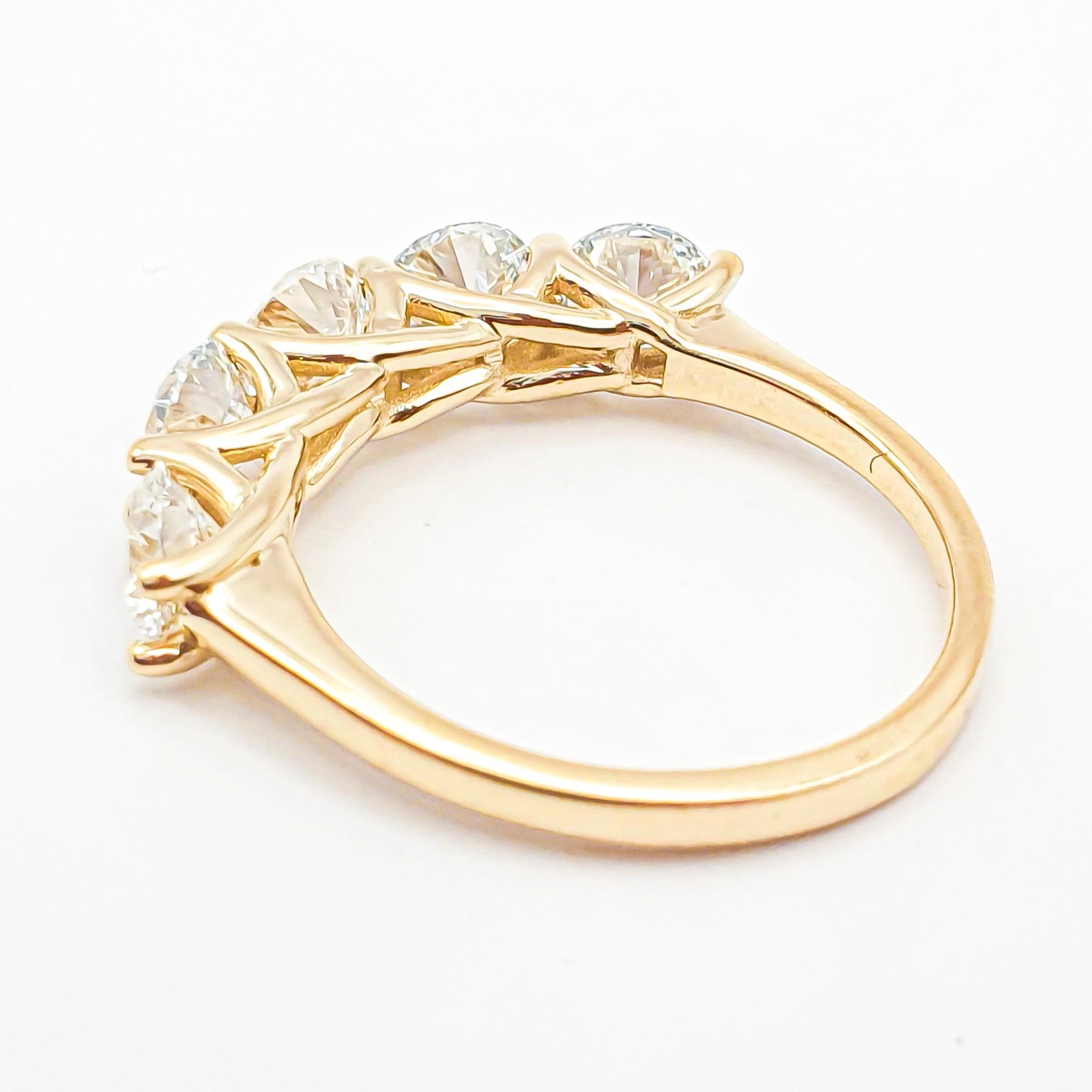 Elegantiškas Žiedas Auksinis 2.14 ct | Auginti Deimantai