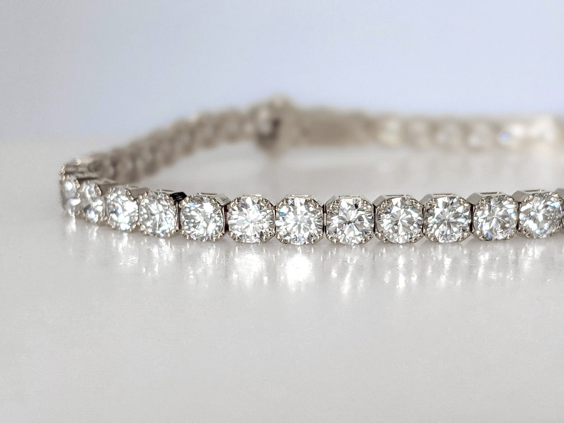 Prabangi Auksinė Apyrankė 5.73 ct | Auginti Deimantai