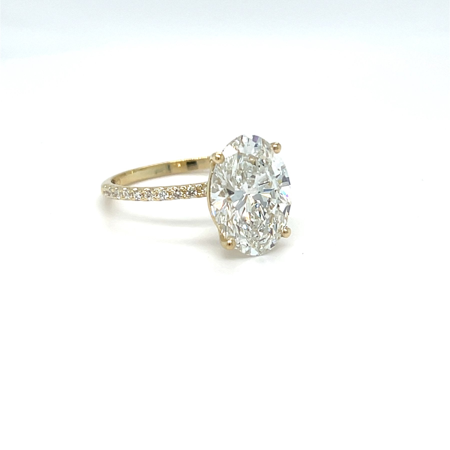 Išskirtinis Žiedas Ovalo Formos 4.26 ct | Laboratorinis Deimantas