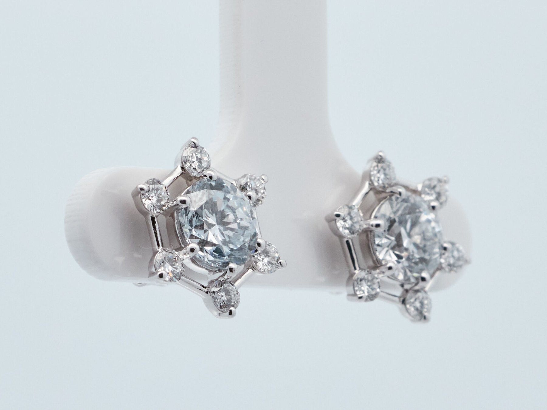 Elegantiški Auksiniai Auskarai 2.59 ct | Auginti Deimantai