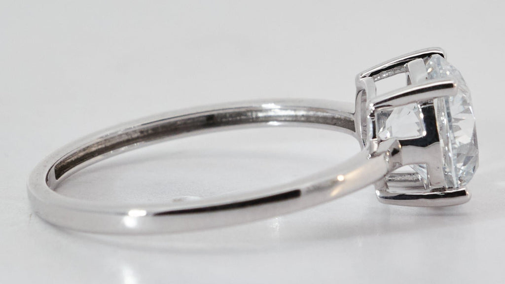 Prabangus žiedas balto aukso 2.03 ct apvalios formos | Laboratorinis Deimantas