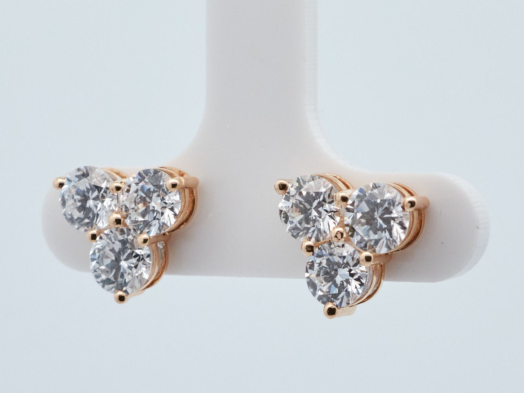 Elegantiški Auksiniai Auskarai 2.71 ct | Auginti Deimantai