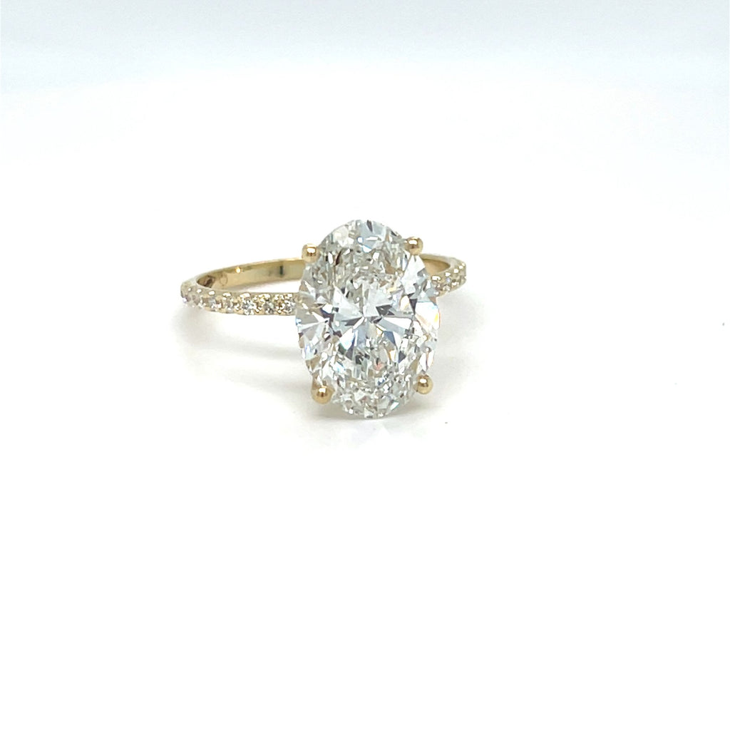 Išskirtinis Žiedas Ovalo Formos 4.26 ct | Laboratorinis Deimantas