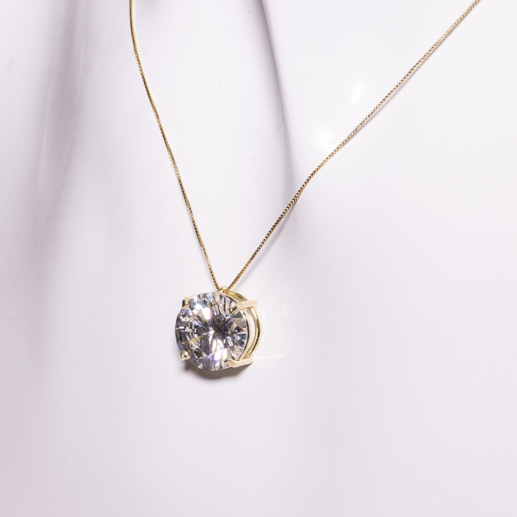 Išskirtinis Pakabukas su Deimantu 5.01 ct | Auksas